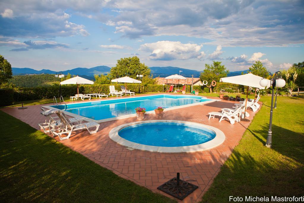 Poggio Paradiso Apartments Mengara Δωμάτιο φωτογραφία